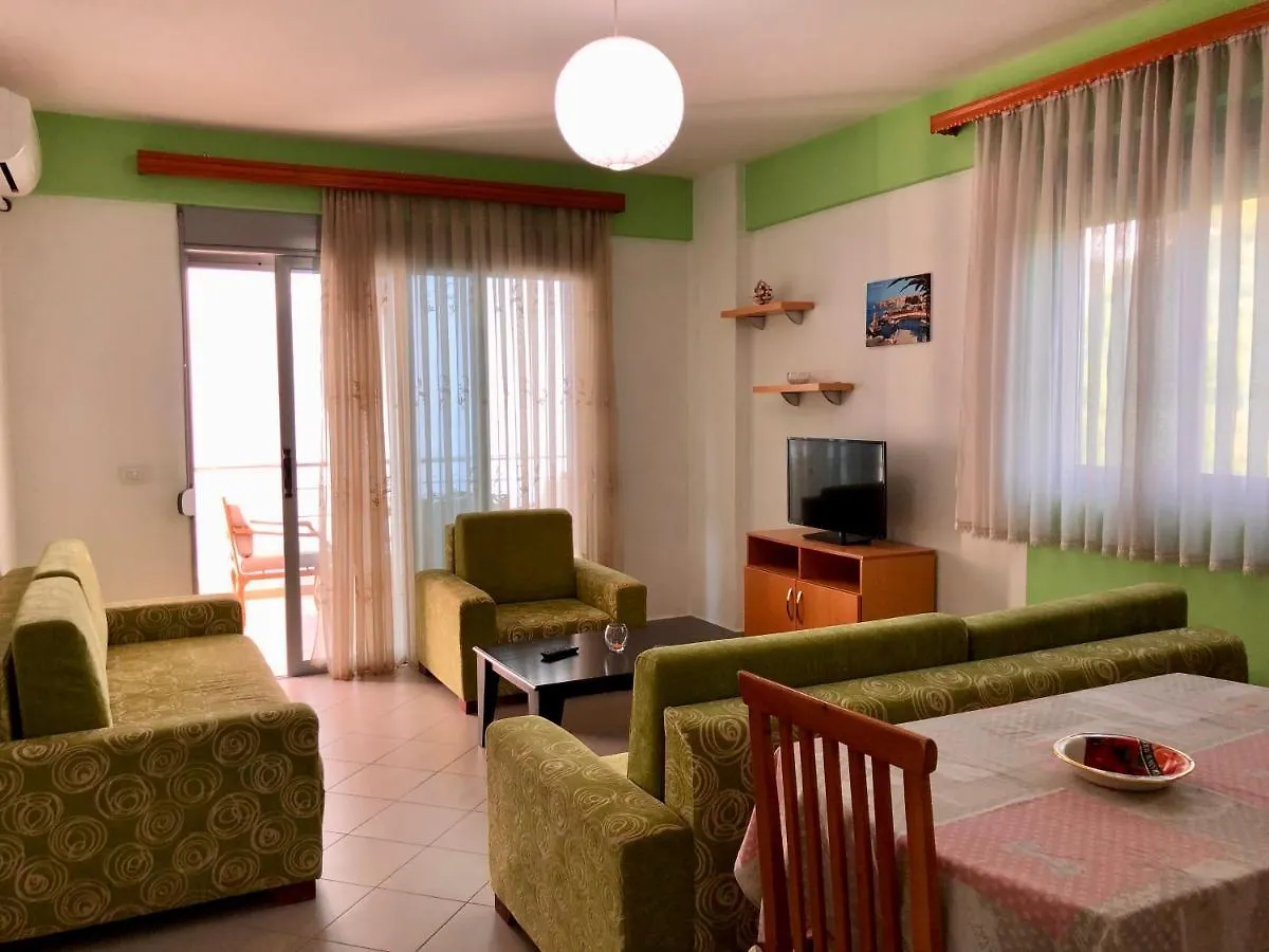 דירה סרנדה Lorenso Guest House