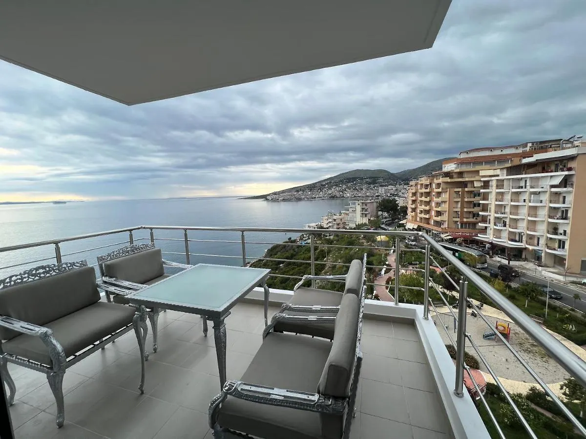 סרנדה Lorenso Guest House 0*,