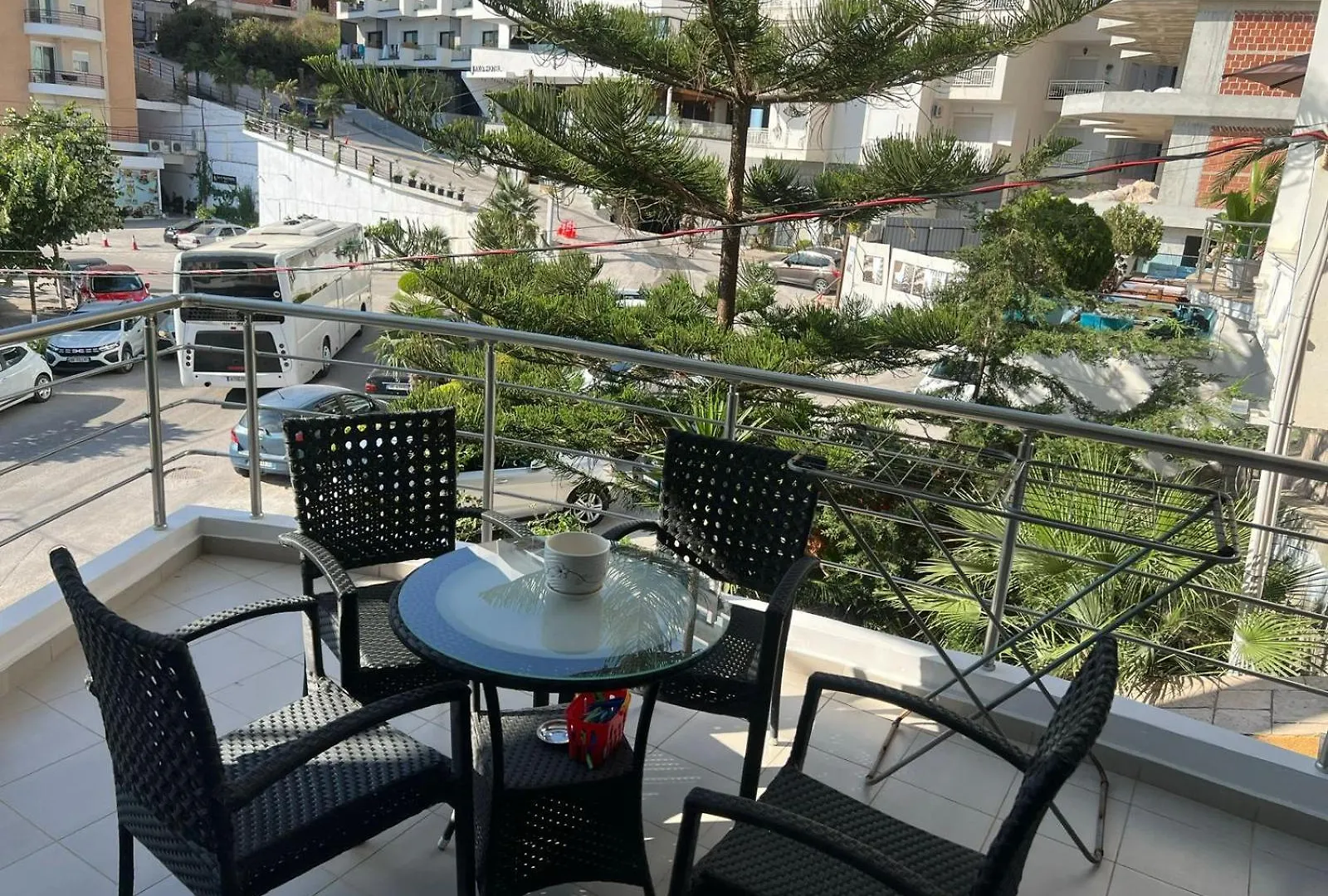 סרנדה Lorenso Guest House דירה