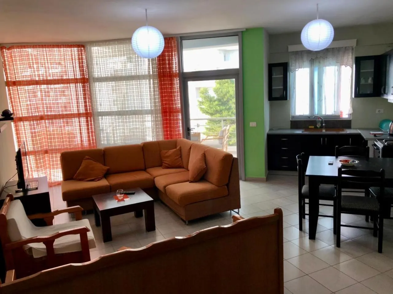 Lorenso Guest House Sarande Albania