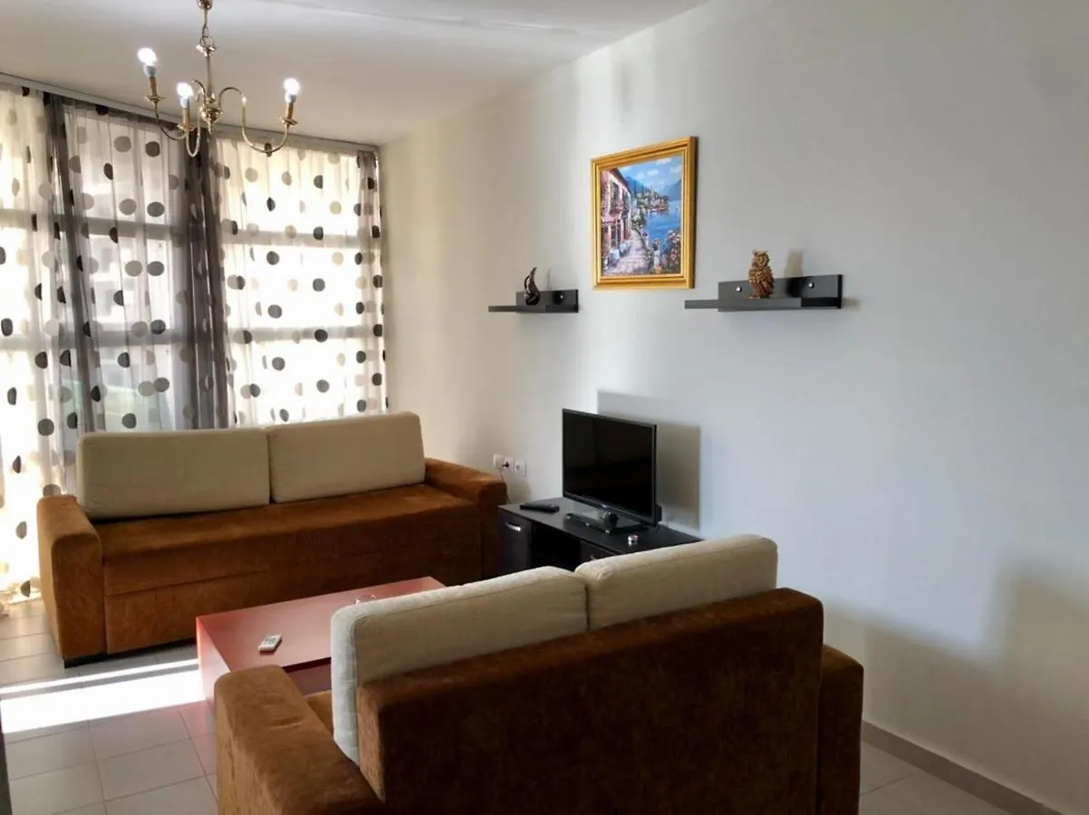 Lorenso Guest House Sarande