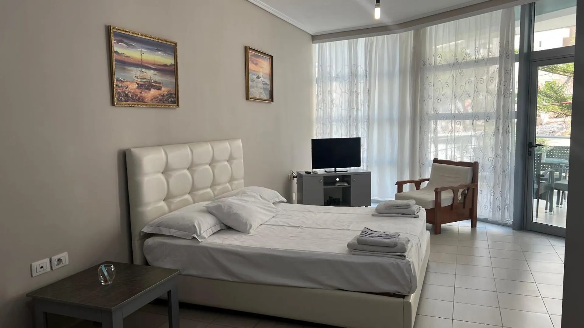 Lorenso Guest House Sarande Apartment